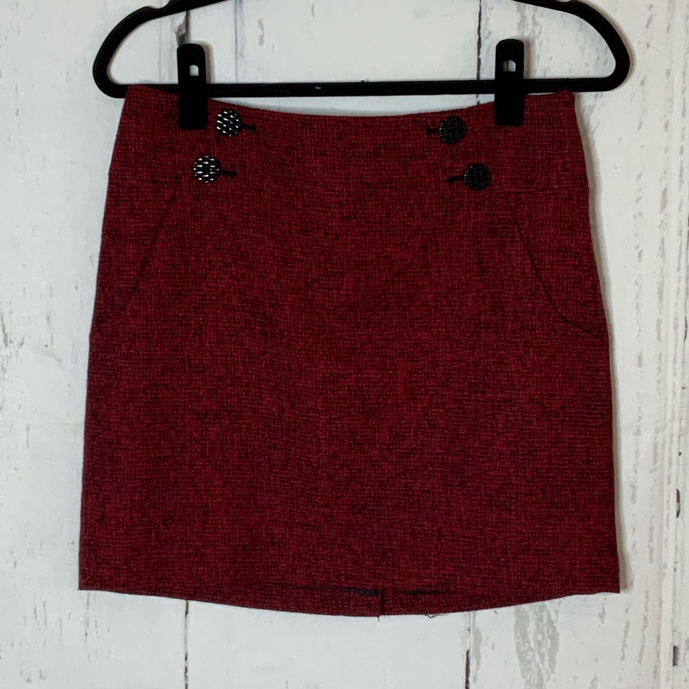 THE LIMITED Skirts